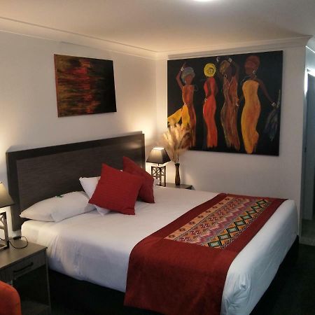 טארי Alabaster Motor Inn מראה חיצוני תמונה