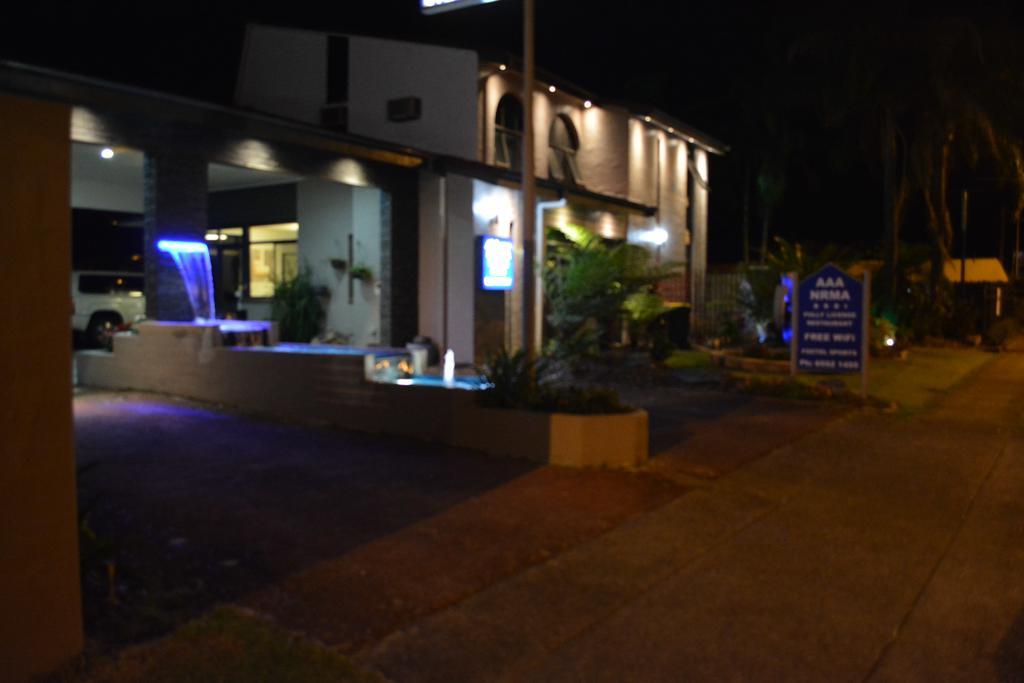 טארי Alabaster Motor Inn מראה חיצוני תמונה