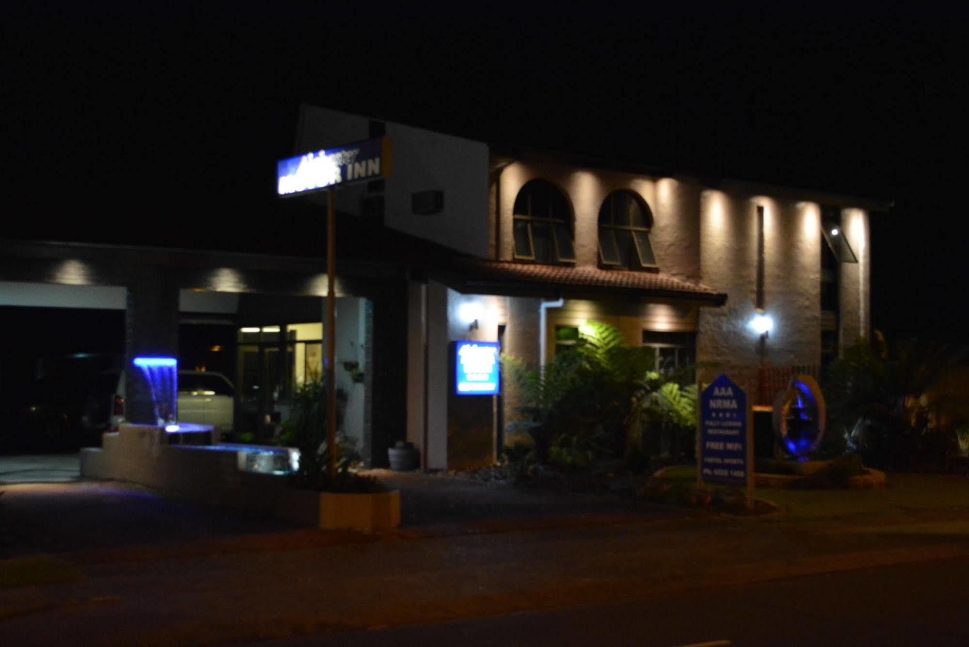 טארי Alabaster Motor Inn מראה חיצוני תמונה